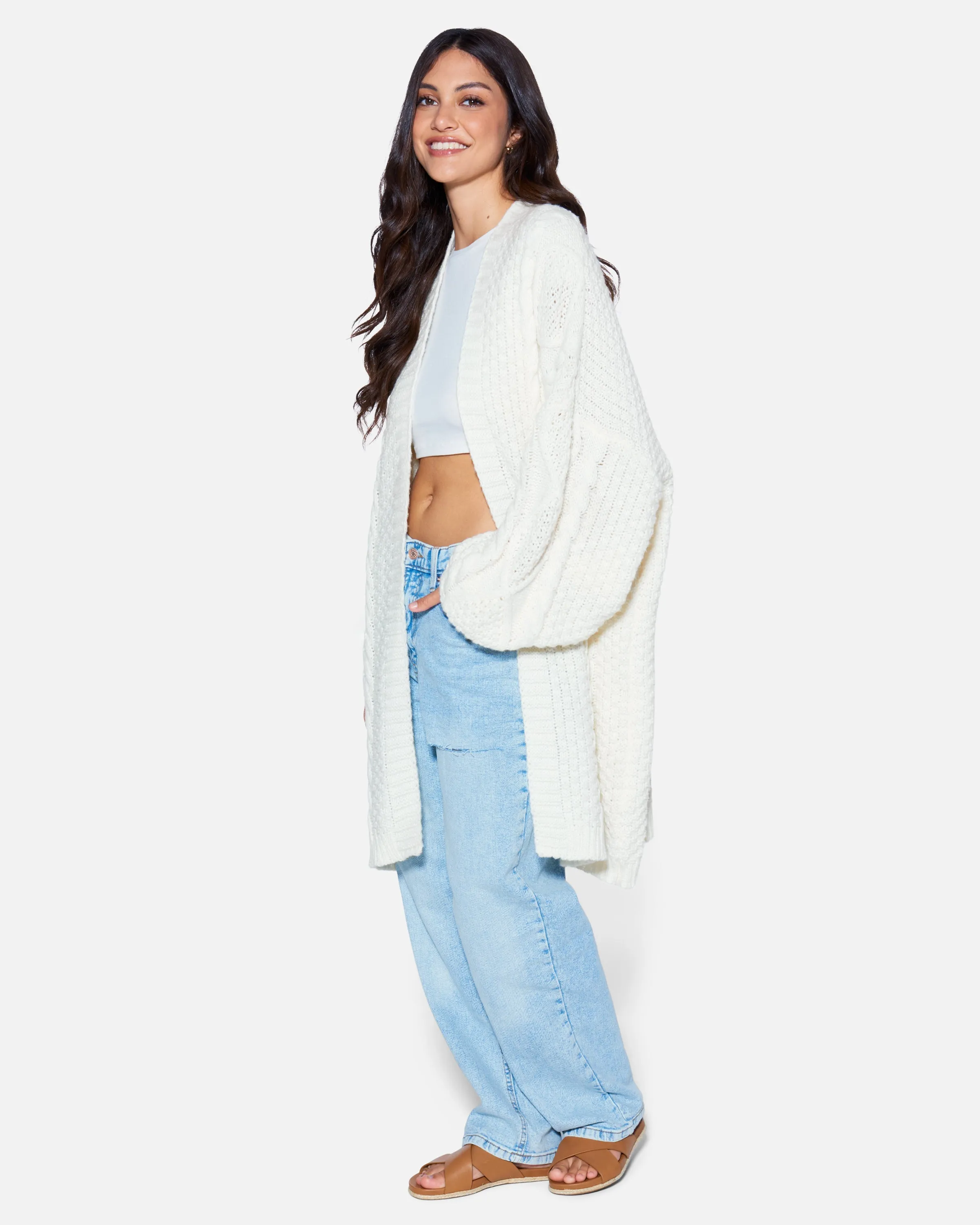 ESSENTIAL OLIVIA OVERSIZED CARDIGAN